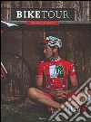 Bike tour. Pedalando per la ricerca. Ediz. illustrata libro